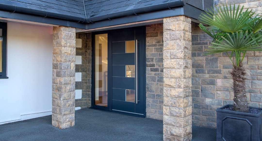 Care sunt avantajele unui parchet de stejar