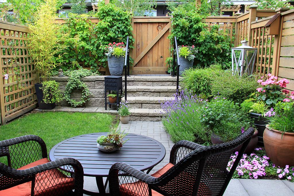 11 Idei pentru curți mici pentru curtea din spate pe un buget 3 small backyard