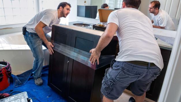 Remodelarea băii 4 bathroom remodel